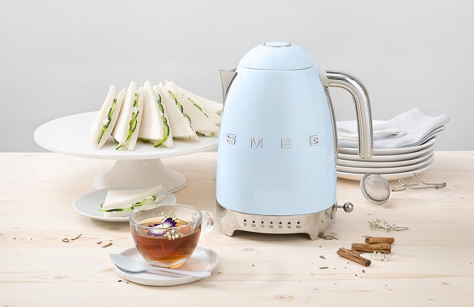 Smeg KLF04 variable-temperature kettle in a kitchen