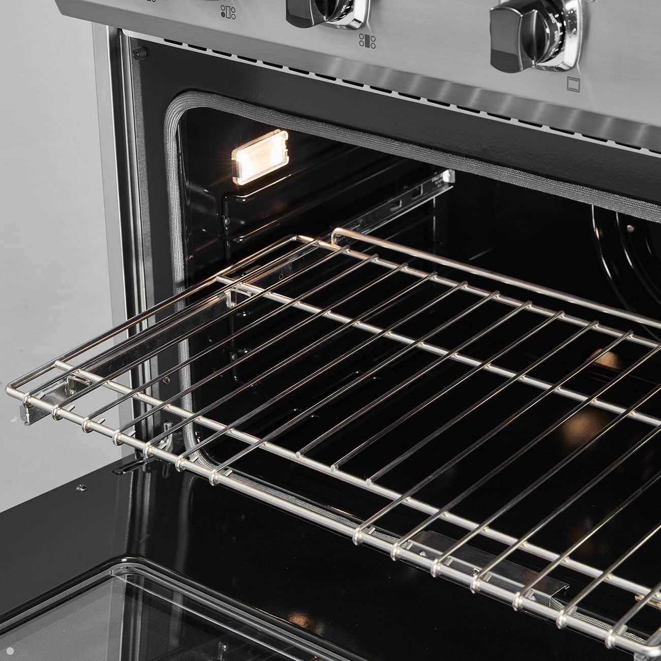 Full-extension rack