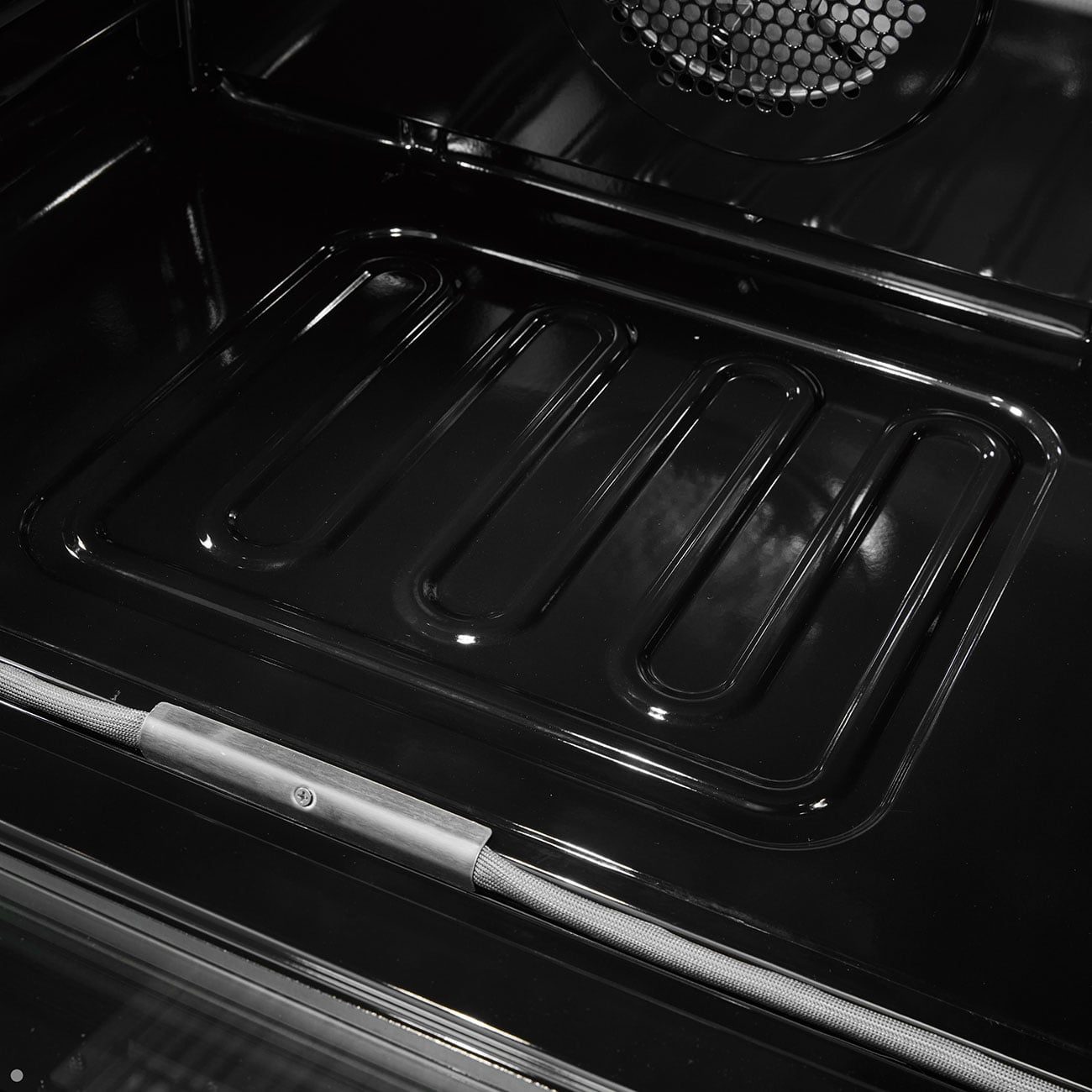 A hidden bake element