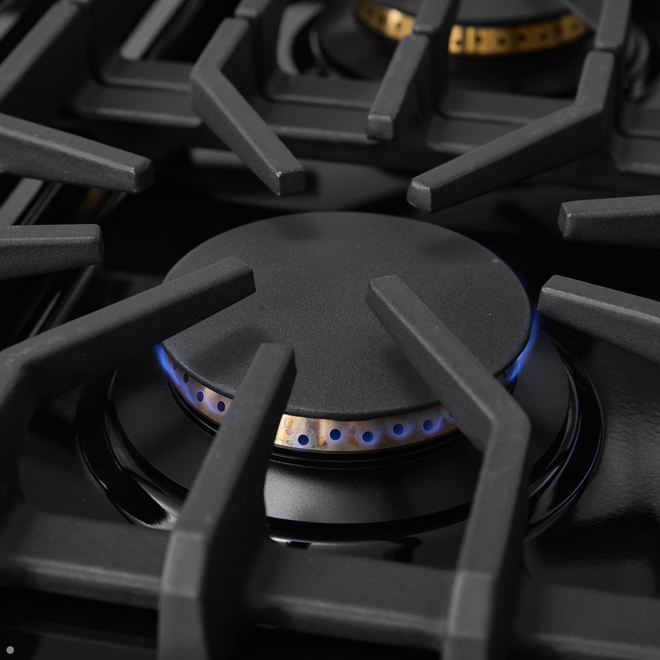 An 18,500 BTU burner